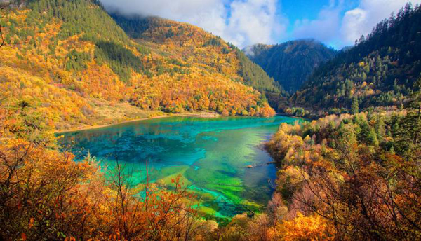 beautiful_lakes_2.jpg