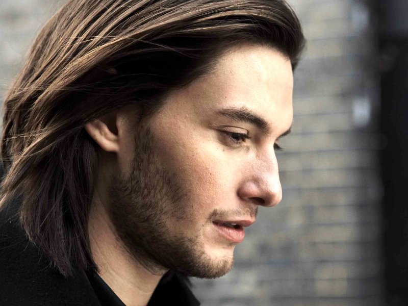 kinopoisk_ru_Ben_Barnes_1225525__w__800.jpg