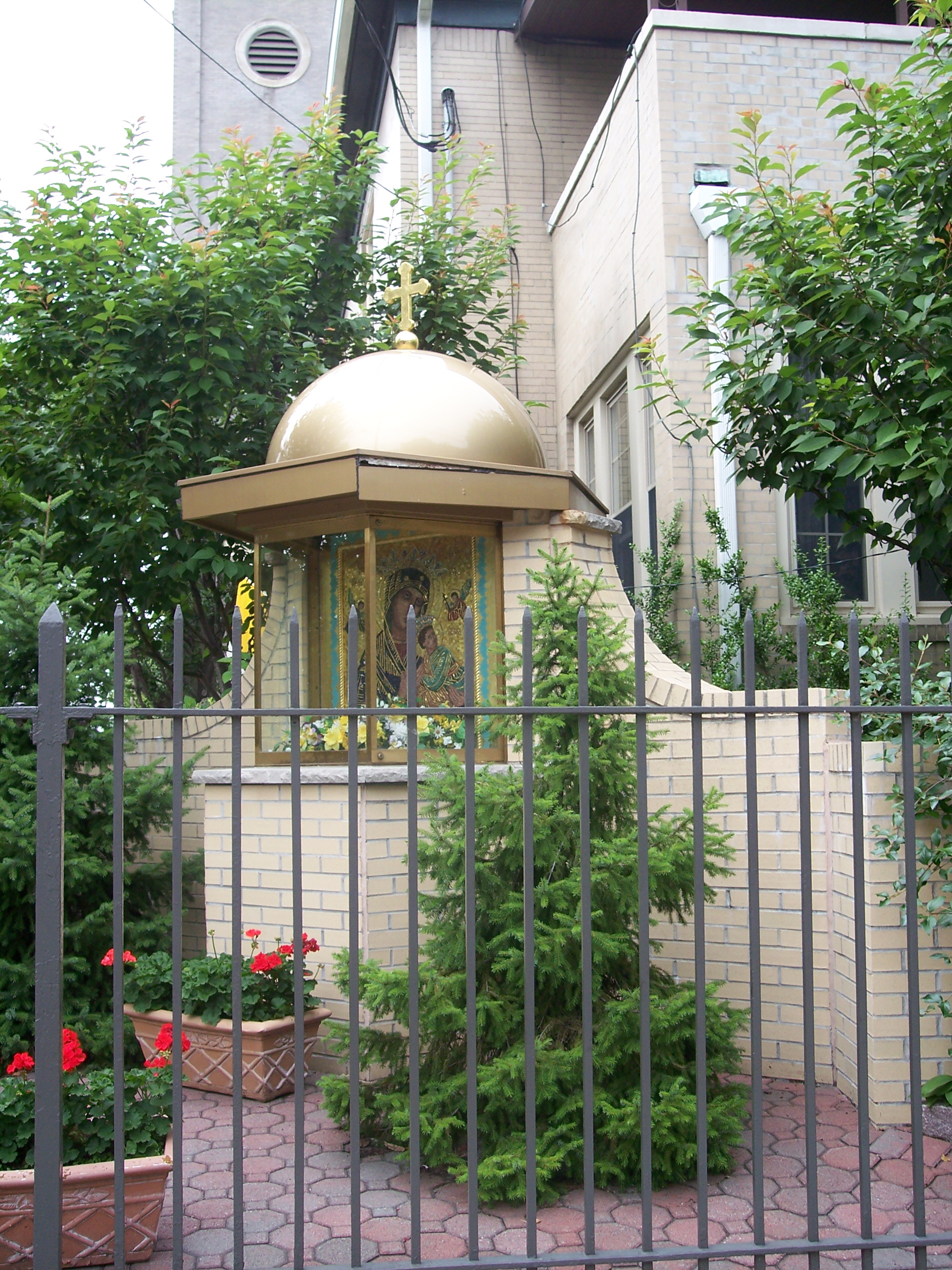 Perpetual_Help_Shrine_5.JPG