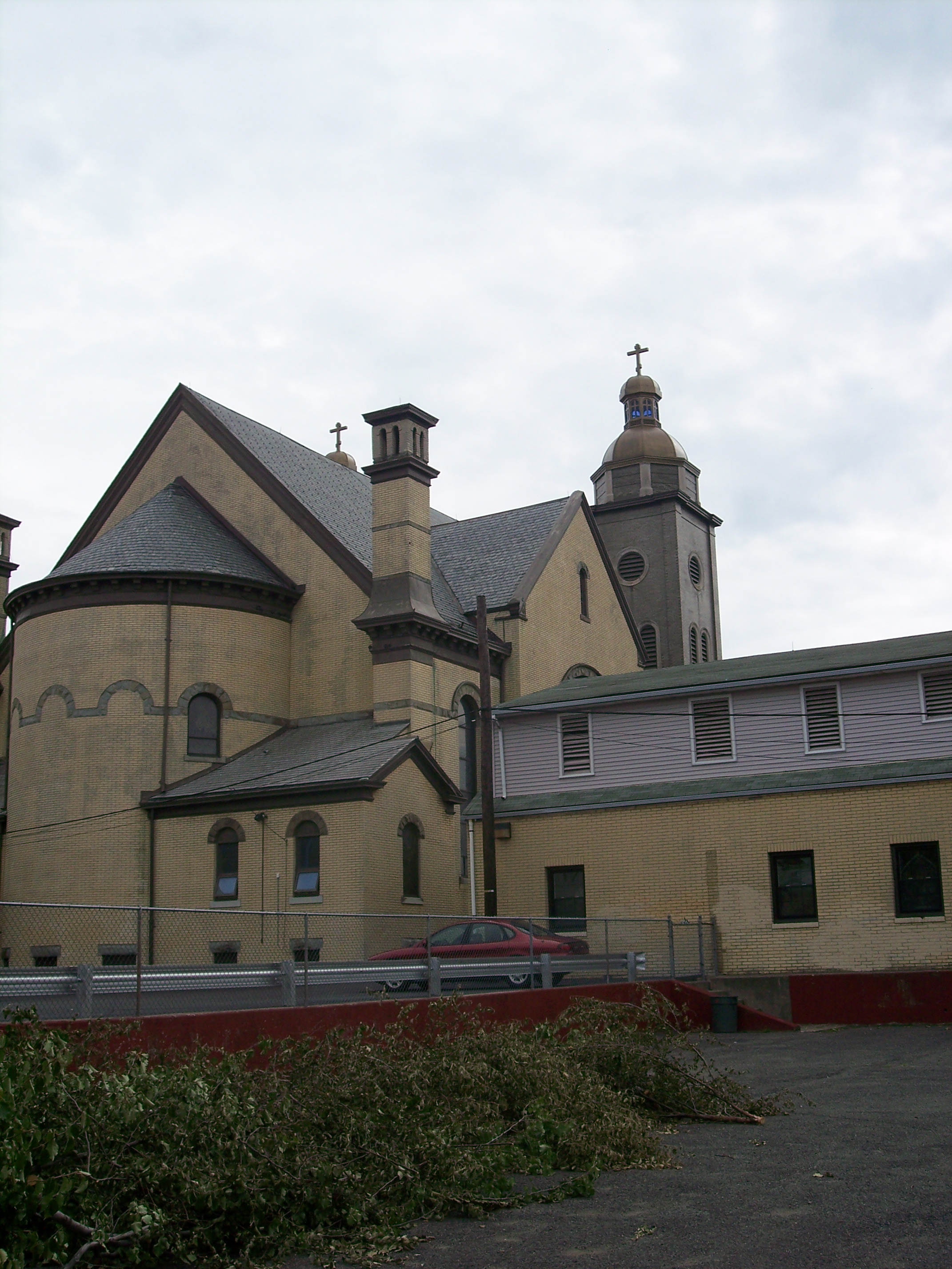 Byzantine_Catholic_Church_from_back.JPG